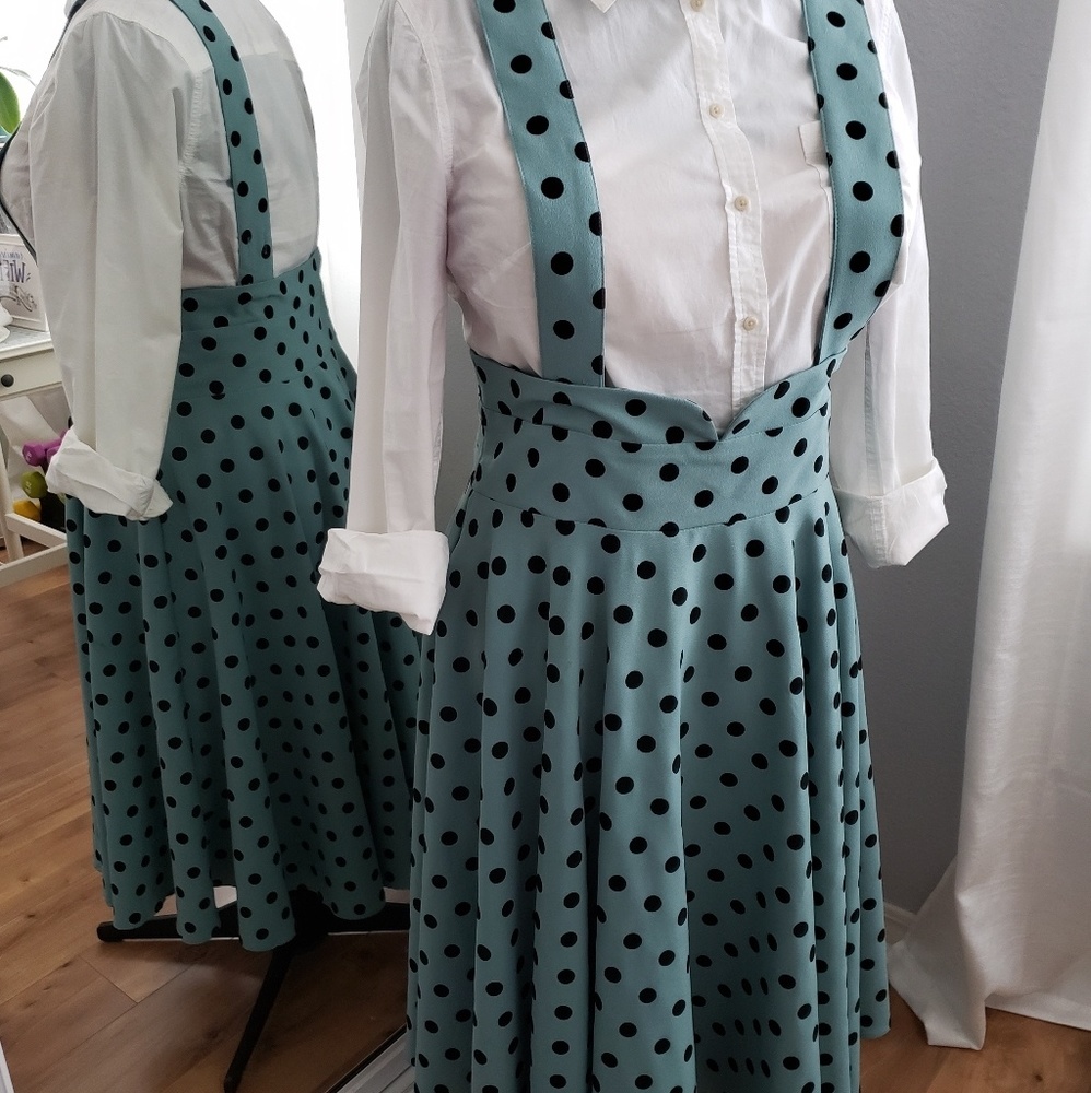Collectif 1940s Polka Dot Suspender Swing Skirt